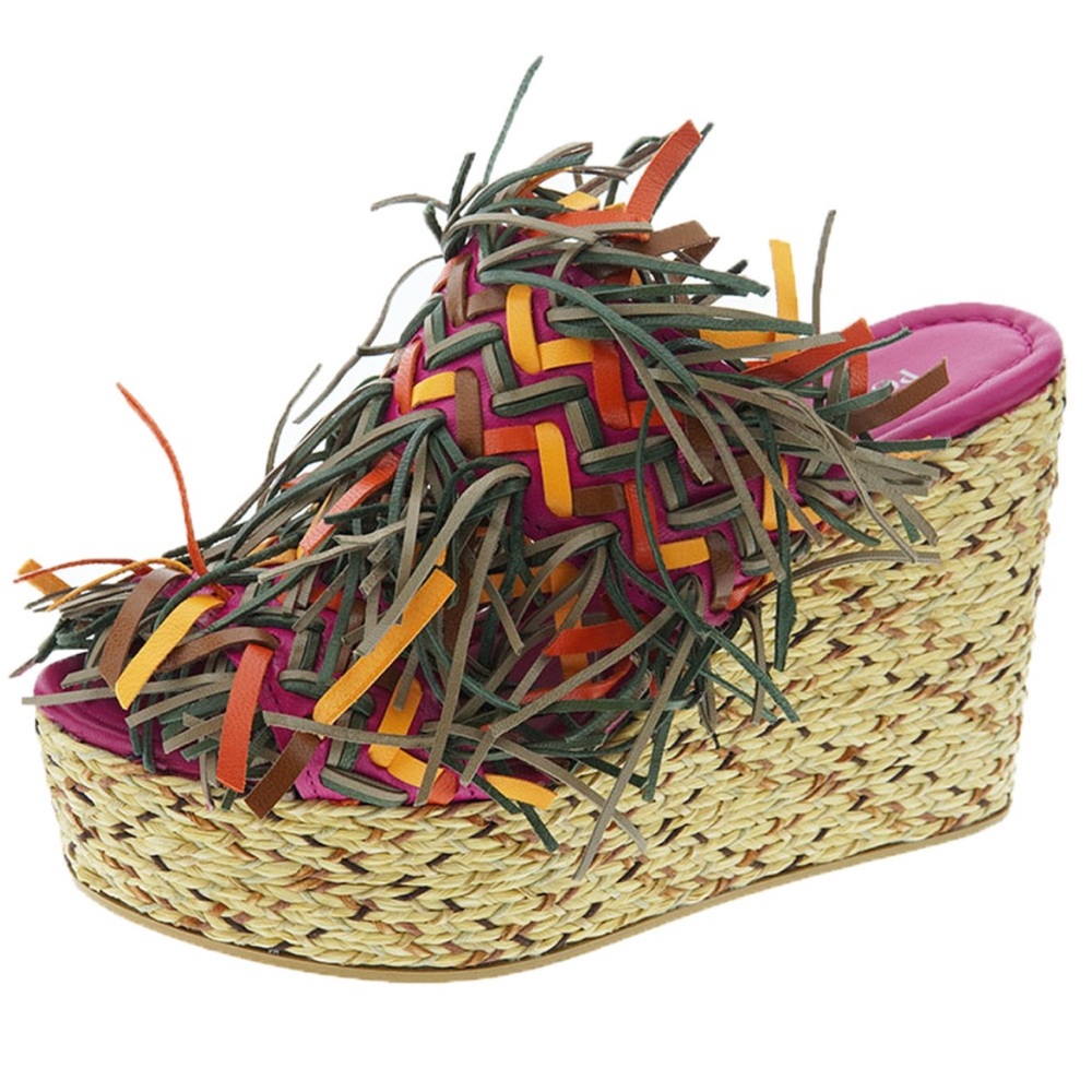 NWT PONS QUINTANA sandals wedge